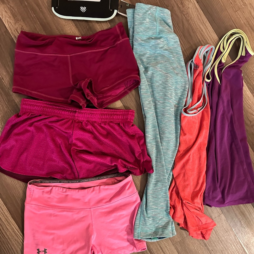 Small/Medium Fitness Bundle- Nike, Under Armour and More| Lifting| gym girly
